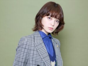 平手友梨奈さんの画像